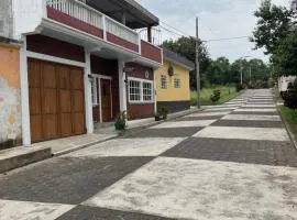 Casa Irtra muy cerca
