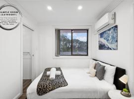 Luxe Double Ensuite Room - Centrally Located at Glenfield, hotel a Glenfield