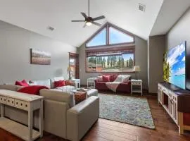 Your Downtown Playpad- Family Condo In Riverstone