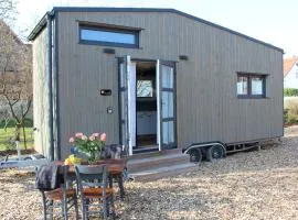 KE-Tiny Siedlung Haus Charlie