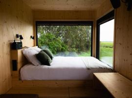 Brunel - Parcel Tiny House - Tiny House au coeur de la nature près de Versailles MAE-5303, hotel din Gressey