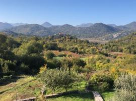 Prevlacko Zlato - guest house and winery, hotel u gradu Prevlaka