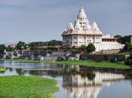 Hotel O Royal Inn, Hotel in Dehu