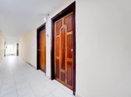 Super Hotel O Pathanamthitta Near Mahatma Gandhi Statue, hotell i Pathanāmthitta