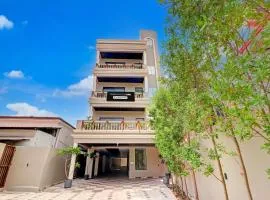 Super Townhouse Oak FRI Dehradun Formerly Hotel EL Portrait