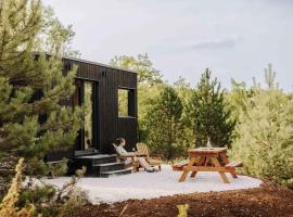 Mas del Périé - Parcel Tiny House - Tiny House entre vignes et vallée, près de Cahors MAE-2263, hotell i Trespoux-Rassiels
