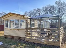 2 Bedroom Lovely Home In Färjestaden