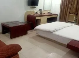 Townhouse Oak Dhanbad Railway Junction