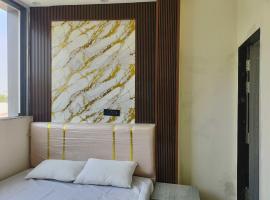 Hotel O J K Galaxy Hotel – hotel w mieście Juhi Bari