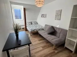 Elegant studio in a quiet town - everything nearby