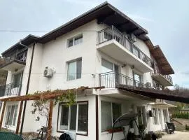 Къща за гости Бялата къща