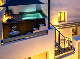 Tiara Suites Santorini, hotell i Fira
