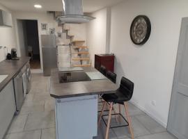 Gîte à 7 minutes du Valduc, hotel a Salives