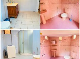 Sri villa & Guest house, hotel a Chunnakam