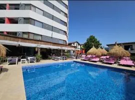 Sea Love Apartment Mamaia Nord -Max 4 Guests