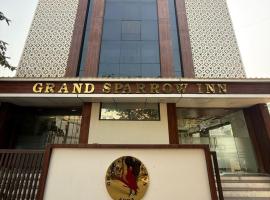 Grand Sparrow Inn, hotell sihtkohas Tājganj