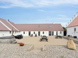 18-Person Holiday Home With Views Of The Fjord And Lots Of Facilities
