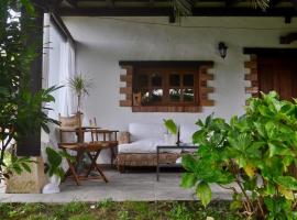 Kety 2, Hotel in Serdio