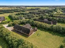 18-Person Pool House In Husby With Large Outdoor Hot Tub And Many Facilities