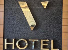 HOTEL V, готель у місті Лакхнау