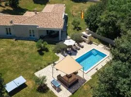 Villa Hemera - Oasis of Peace and Privacy by Istrabook