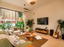 Tbk villa L4 Pvt Pool Vagator 5 mins to Beach