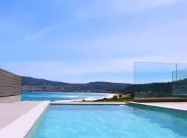 Relaxury Villa I