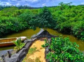 Maiya Wild Ship Villa