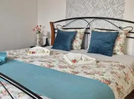 Bike & Cozy Studio Apartment