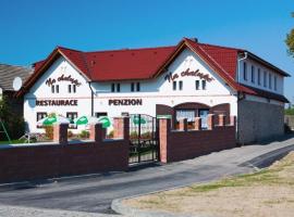 Penzion Na Chalupě, hotel i Polička