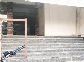 Hotel O GRAND PALACE, Hotel in Bela