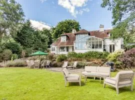 4 Bed in Pulborough oc-89346
