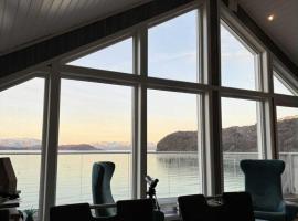 Holiday home, 2 bedrooms on 2 floors with beach plot, готель у місті Алта