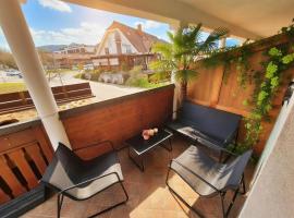 Mia's room โรงแรมในซเร็ตเช