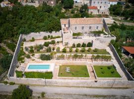 Suđurađ में, होटल Renaissance Palace Ghetaldi 1516