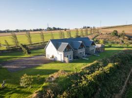 2 Bed in Forfar oc-92622, hotel a Aberlemno