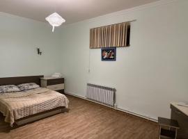 Msho Amroc, hotel i Jrambar