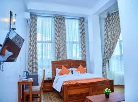 Sumni Hotel