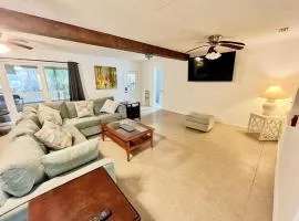 Huge Pool House on Bird Sanctuary