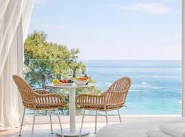 Gloria Luxury Suites, hotelli kohteessa Kallithea Halkidikis