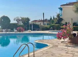 Casa Terracotta - Sea view balcony and pool - 15 min to beach by foot