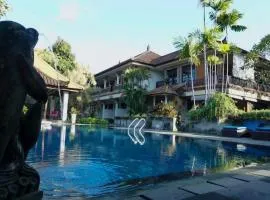 Green Cocoon at Bali beach