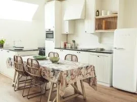 Roomy apartment with two bedrooms near Bruges