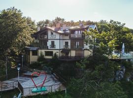 Family Hotel Balkanci, khách sạn ở Uzana