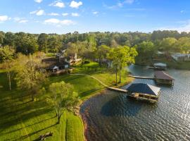 The Finding Place at Lake Palestine, Hotel in Bullard