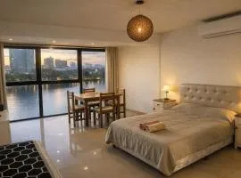 Hermoso apartamento vista al rio, amarras!