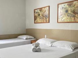 쿠르벨로에 위치한 호텔 Hotel Bandeirante - Rede Pedra Branca