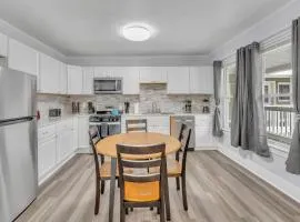 The Main Lineup Apt 1 - All Star Baseball Rentals