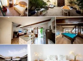Maison d'exception au coeur du village