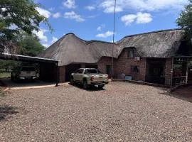 Indlovu Inn